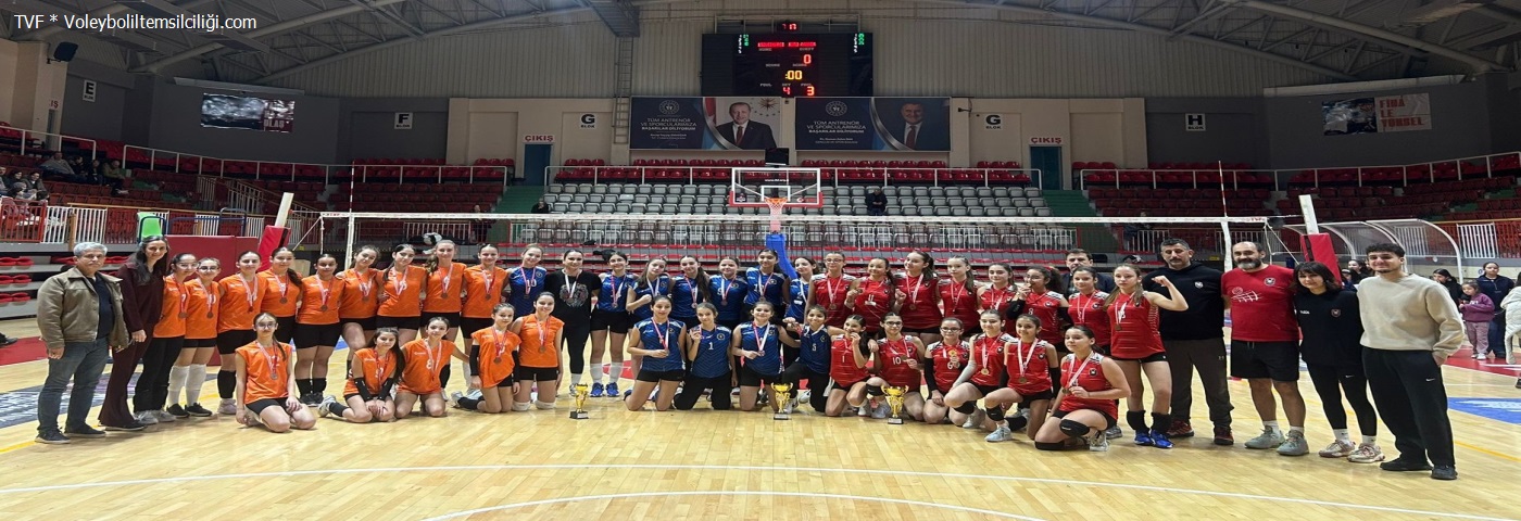 2025-2026 Voleybol Sezonu Mahalli Lig Midi Kız İl Birinciliği Kupa ve Madalya Töreni.